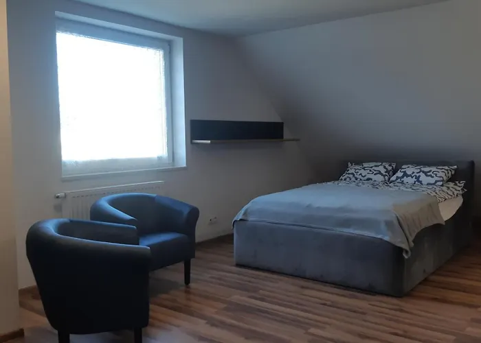 Dom Wypoczynkowy 10min Autobusem Od Starowki *