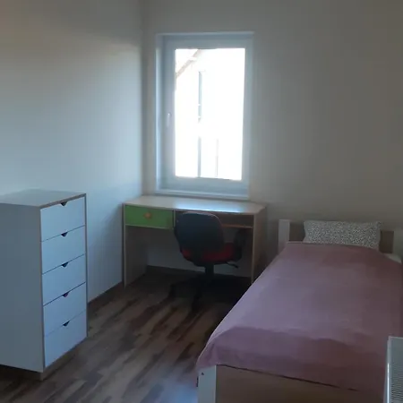 Villa Dom Wypoczynkowy 10min Autobusem Od Starowki